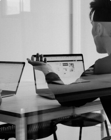 حمایت و سرمایه‌گذاری اولیه